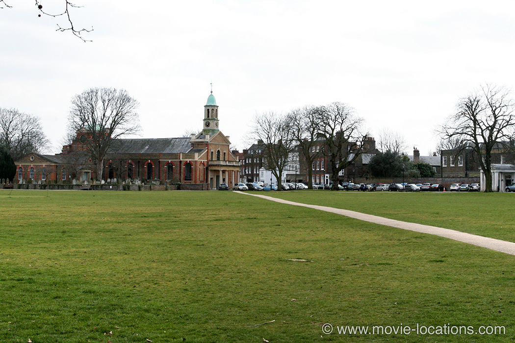 The End Of The Affair film location: Kew Green
